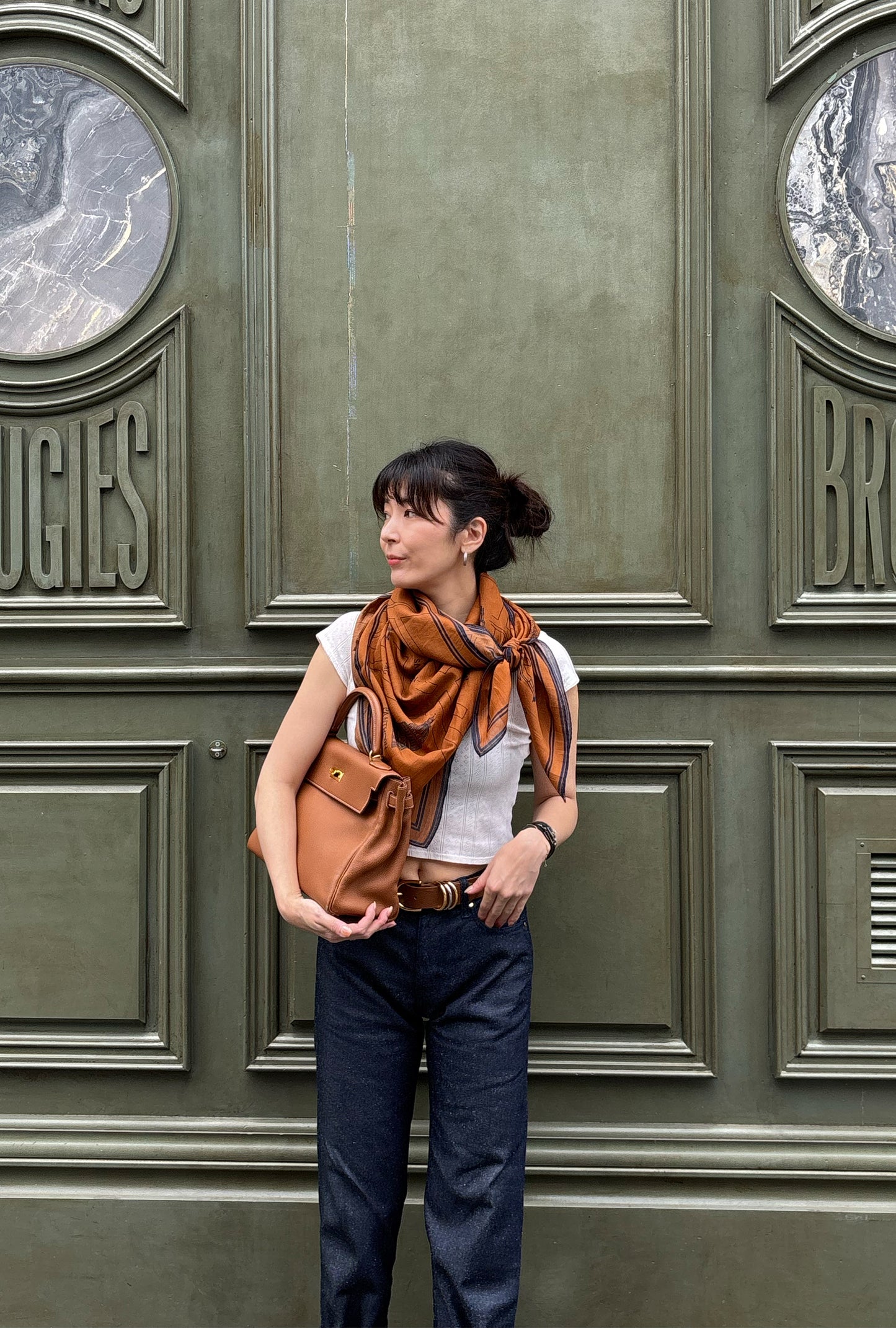 Foulard Ex-libris Paris x aLORS -une collaboration d’exception (キャメルx ネイビー)