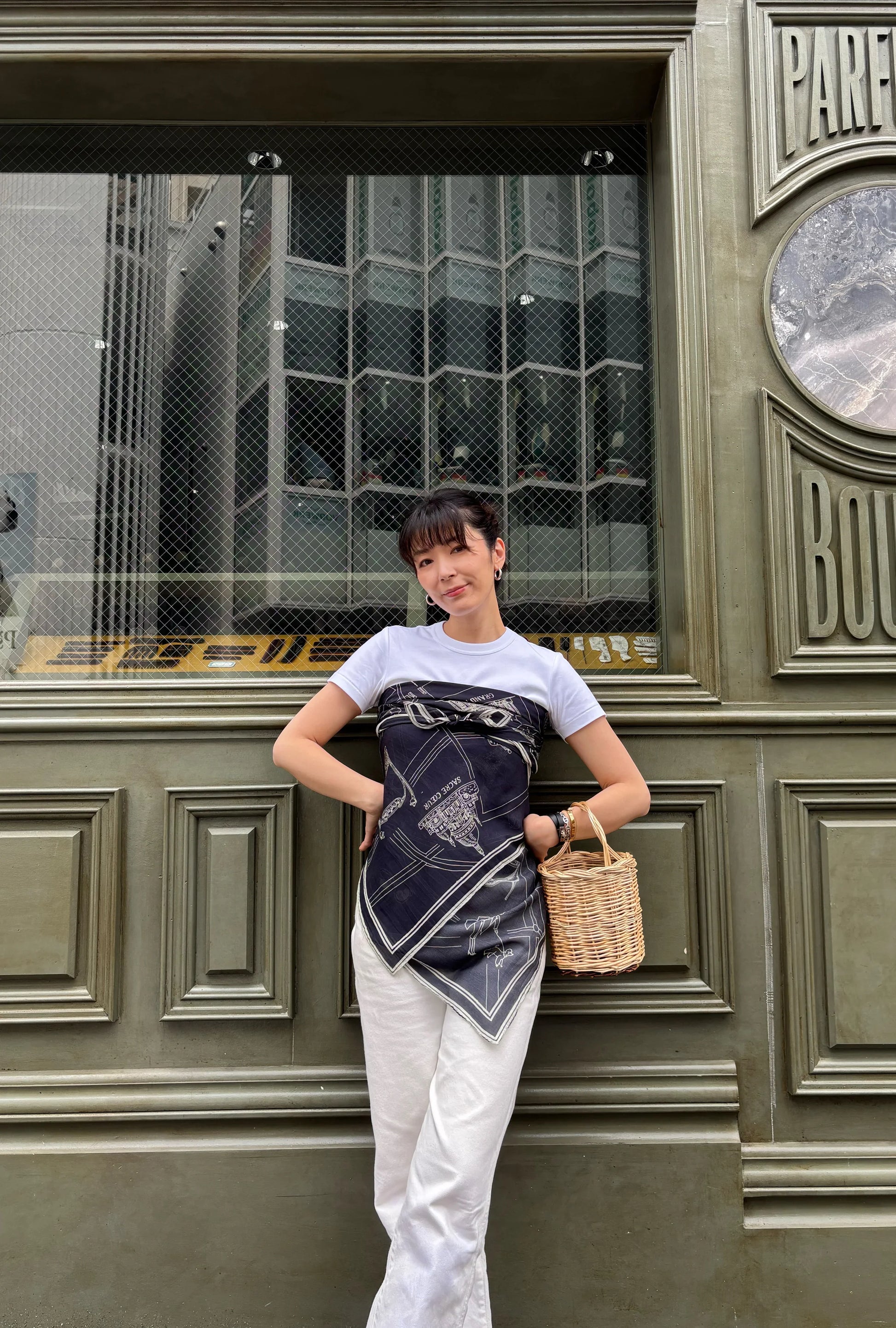 Foulard Ex-libris Paris x aLORS -une collaboration d’exception(ダークネイビーx アイボリー) - aLORS online store