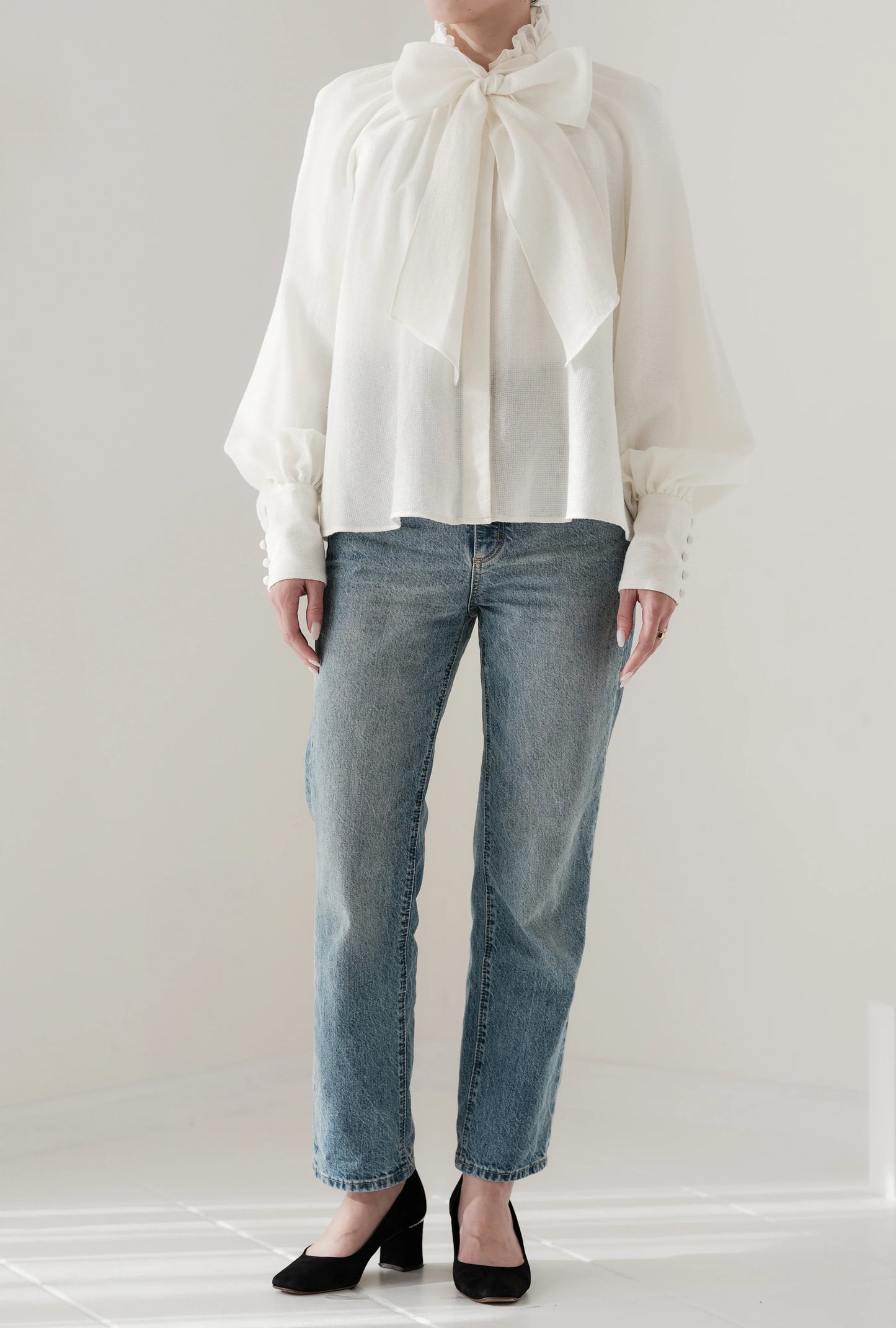 Blouse à volants et nœud papillon "Lilly" - aLORS online store