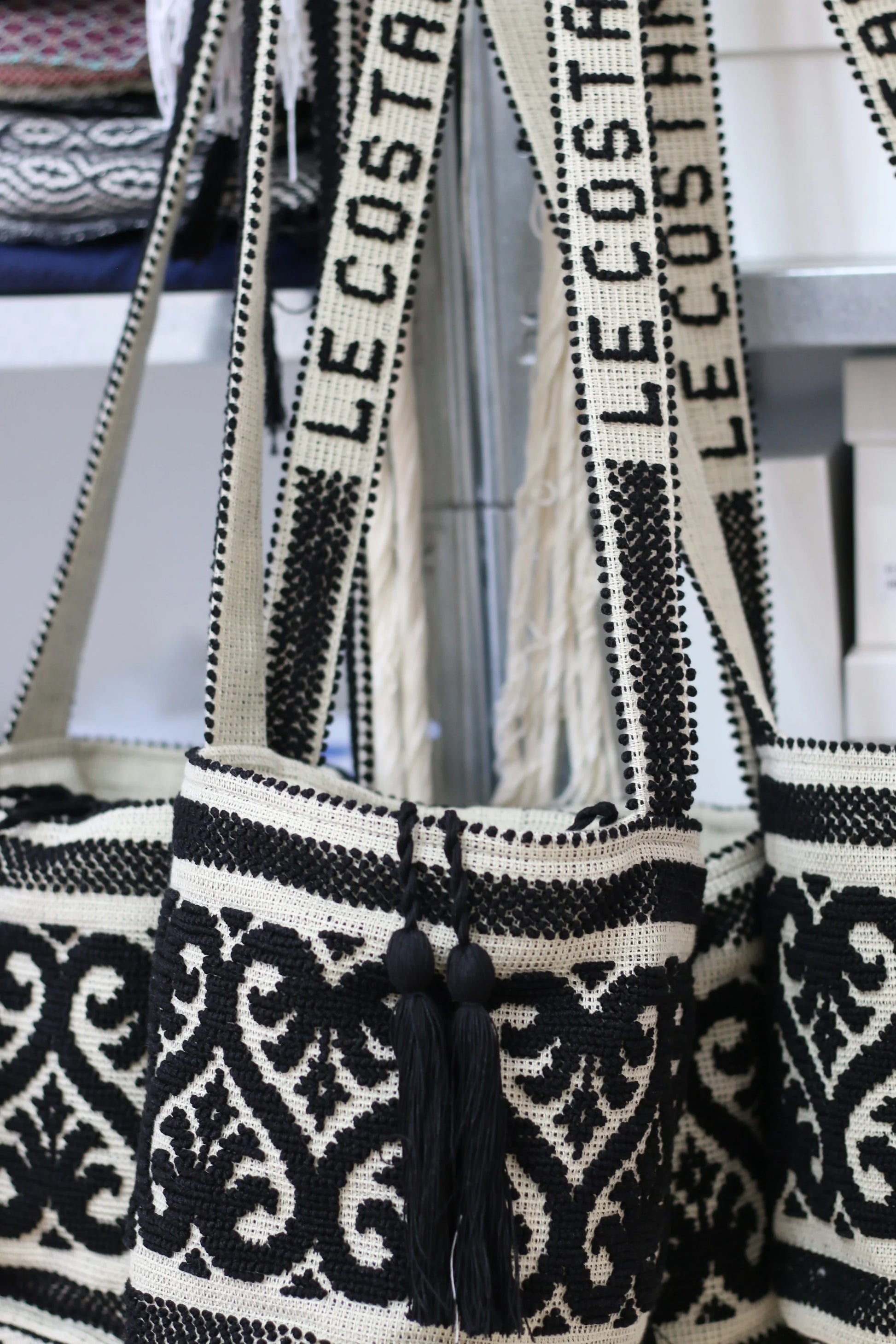 Secchiello Fiocco Lecceseバケットフィオッコレッチェーゼネロ(黒) - aLORS online store