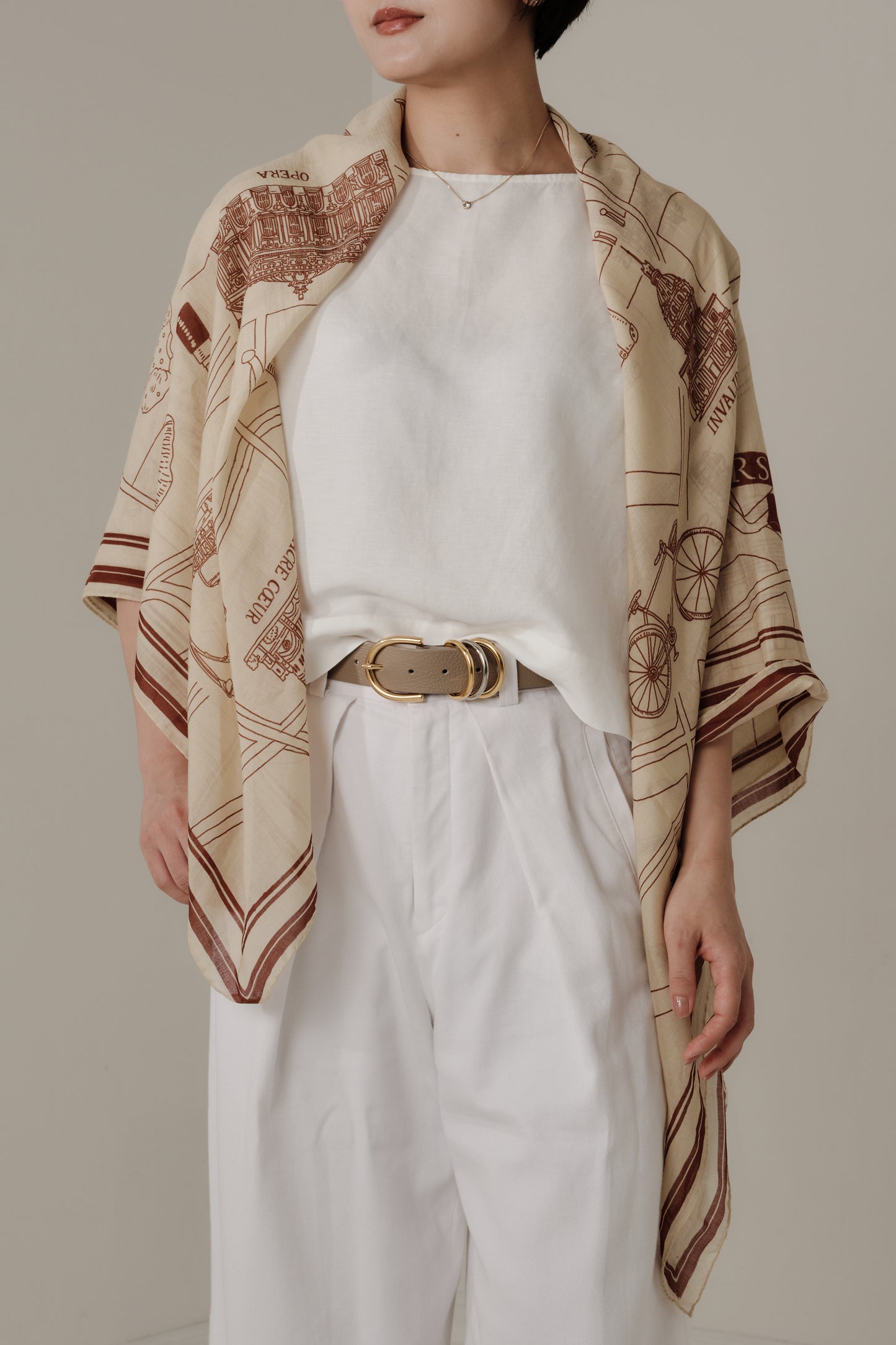 Foulard Ex-libris Paris x aLORS -une collaboration d'exception (ivory x burgundy) 140x140cm