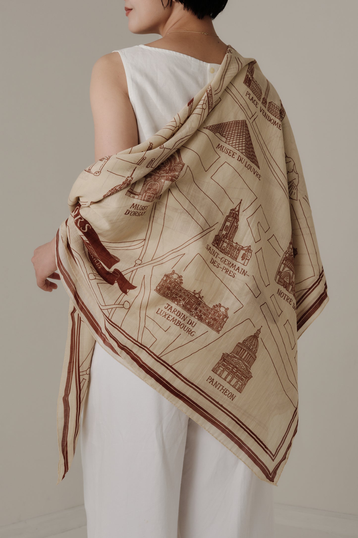 Foulard Ex-libris Paris x aLORS -une collaboration d'exception (ivory x burgundy) 140x140cm