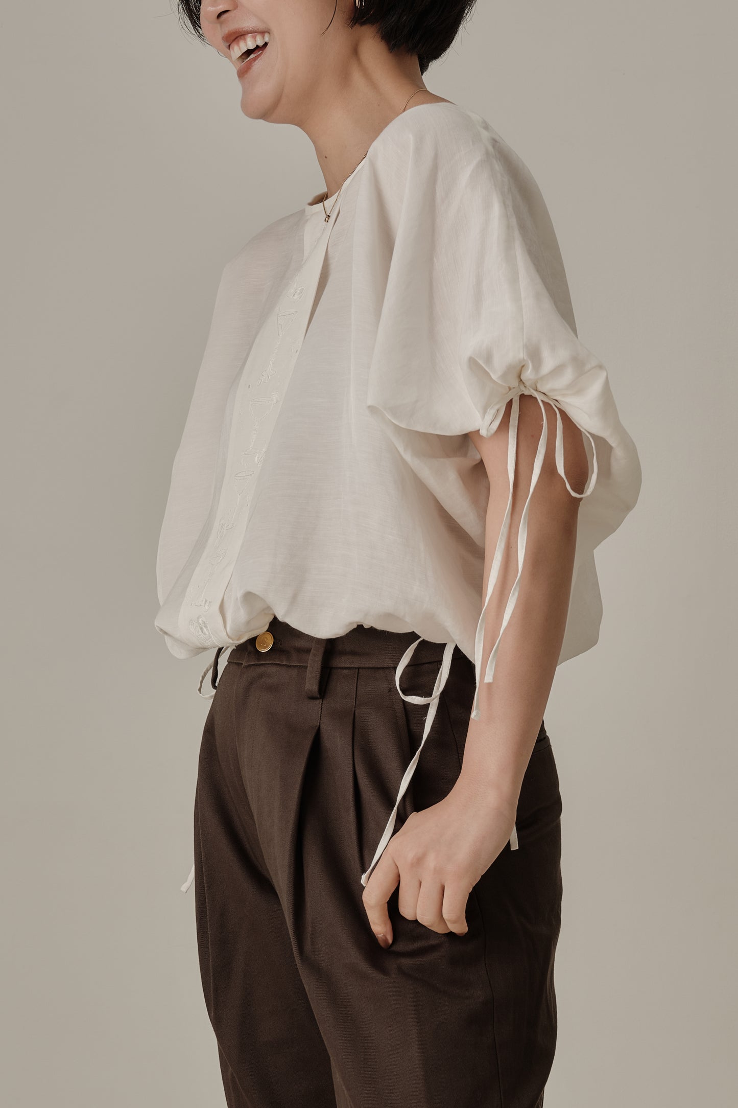 Aperitivo Linen Balloon Blouse White ブラウス