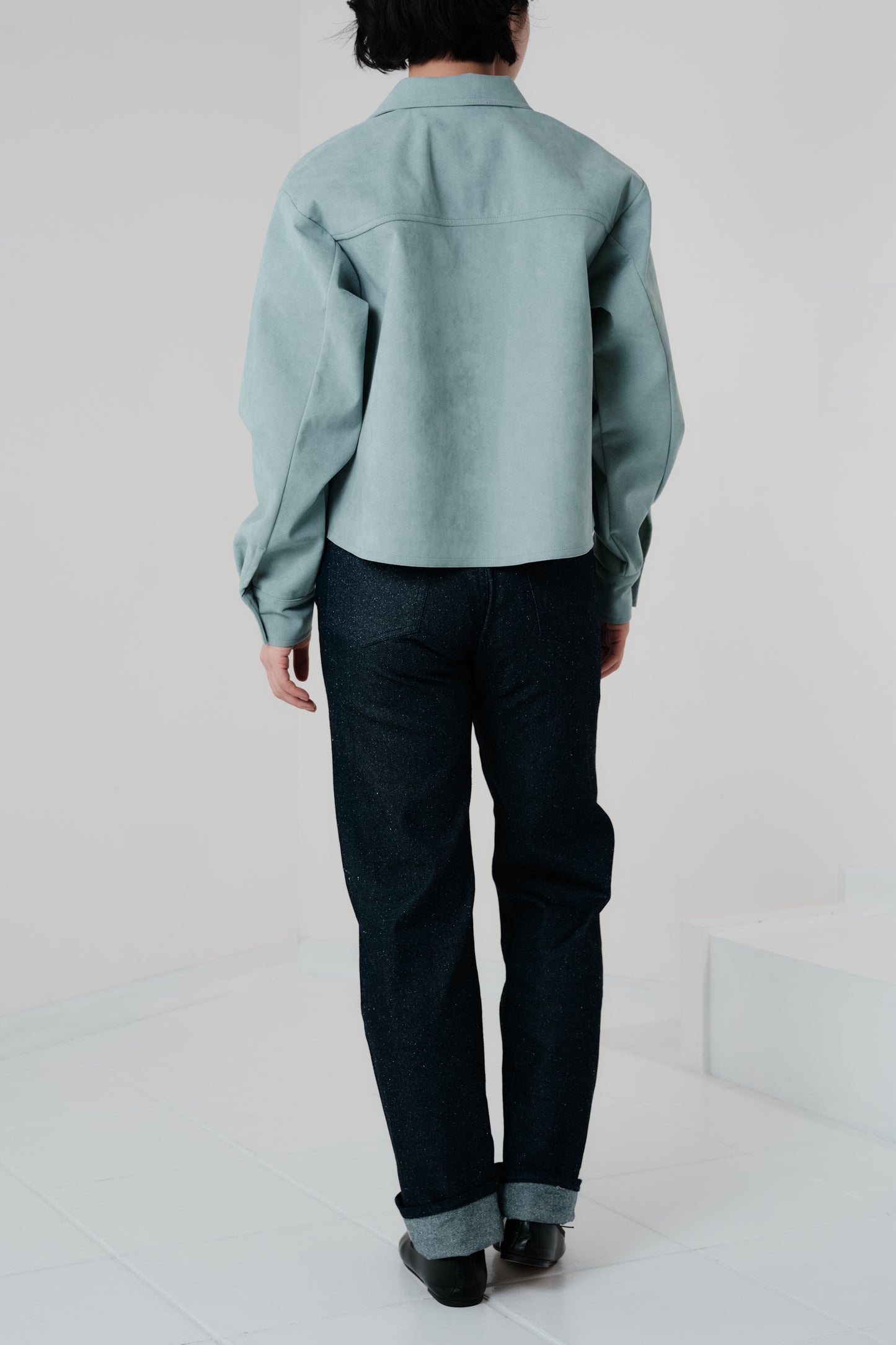 Veste courte en Alcantara Bleu Bulle de Savon