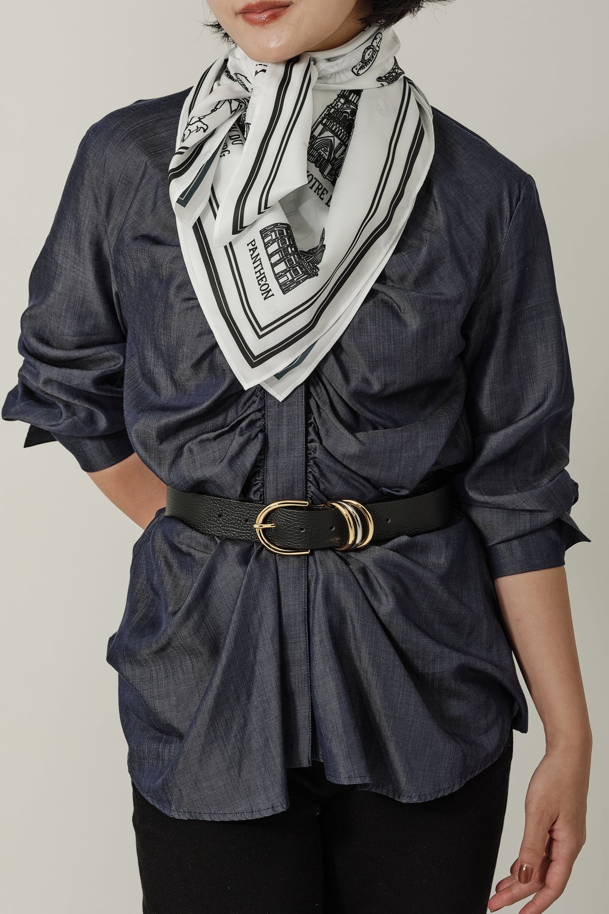 Foulard Ex-libris Paris x aLORS  - une collaboration d'exception (Blanc × Noir) 90x90cm