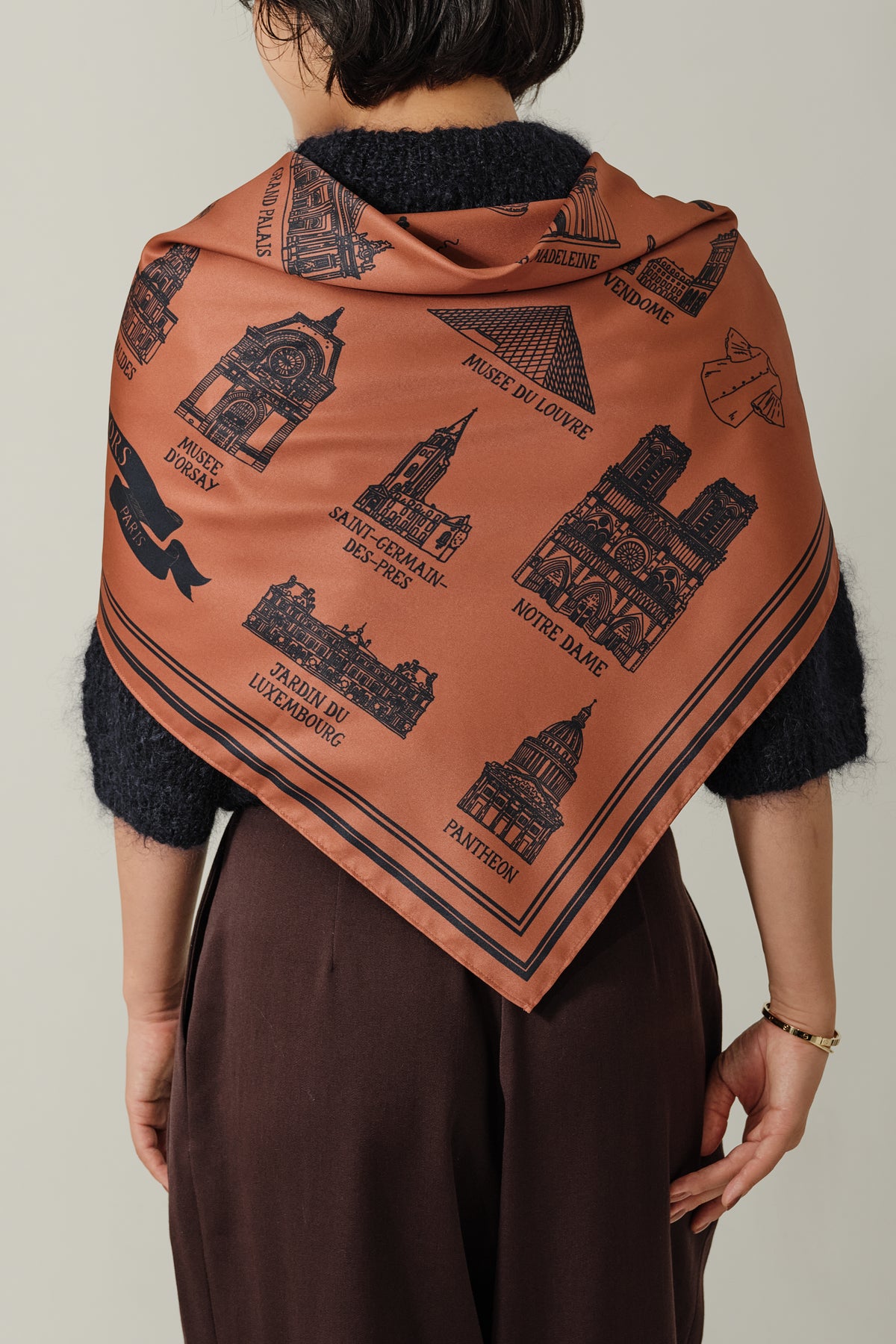 Foulard Ex-libris Paris x aLORS - An Exceptional Collaboration (Ivory x Bordeaux) 90x90cm Scarf