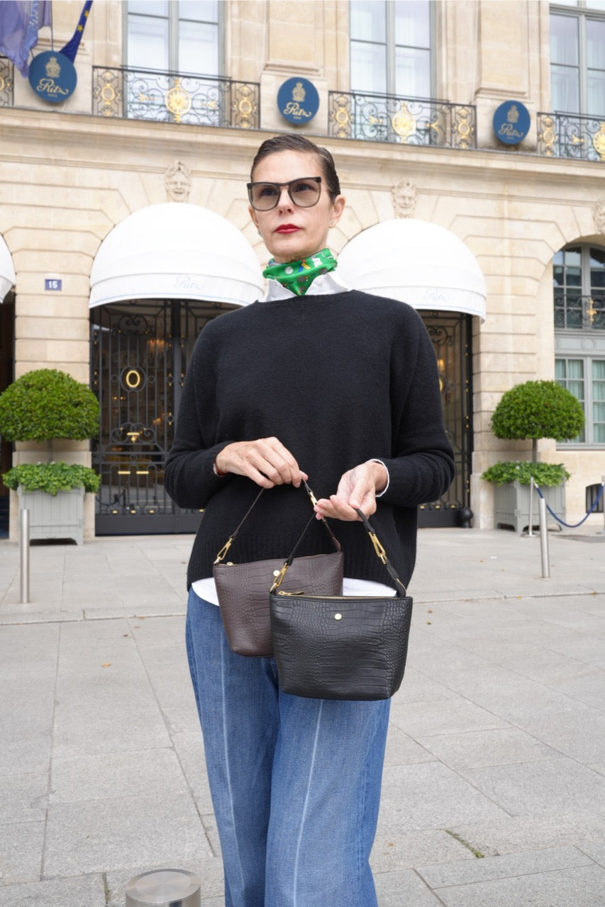 Tutto a Posto Pouch Black ミニバッグ/ポーチ