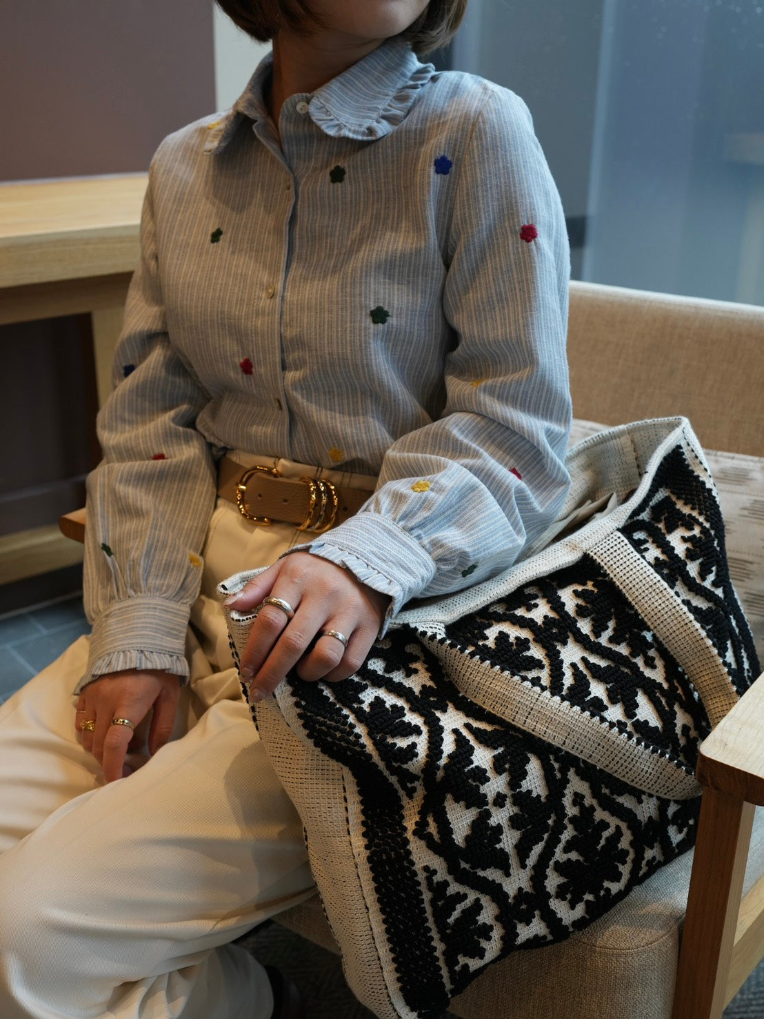 Tote Fiocco Leccese トートフィオッコレッチェーゼネロ・ディ・セピア(黒)