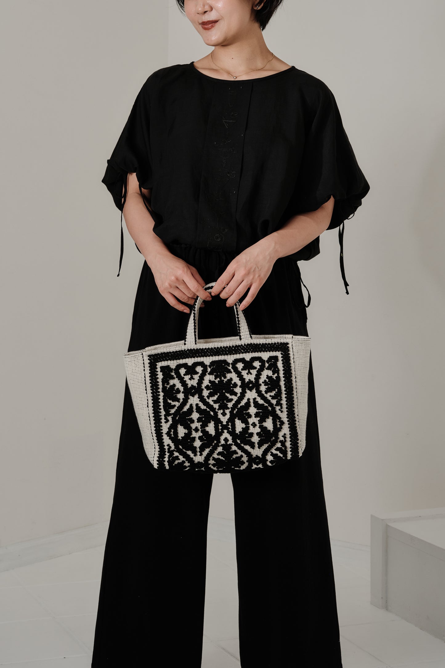 Aperitivo Linen Balloon Blouse Black ブラウス