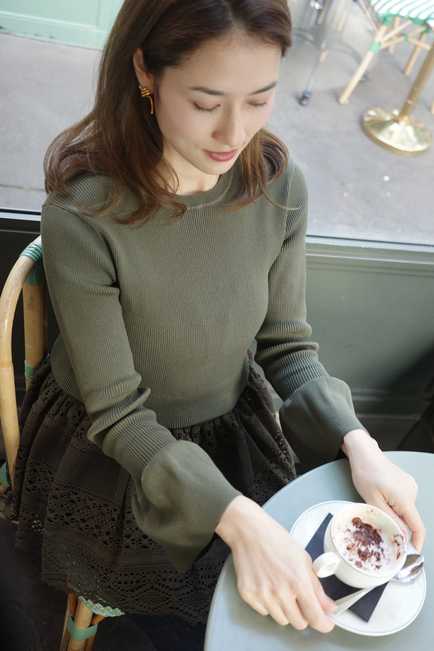 Pull en dentelle torsadée équestre Cadence Vert yomogi  カーキ