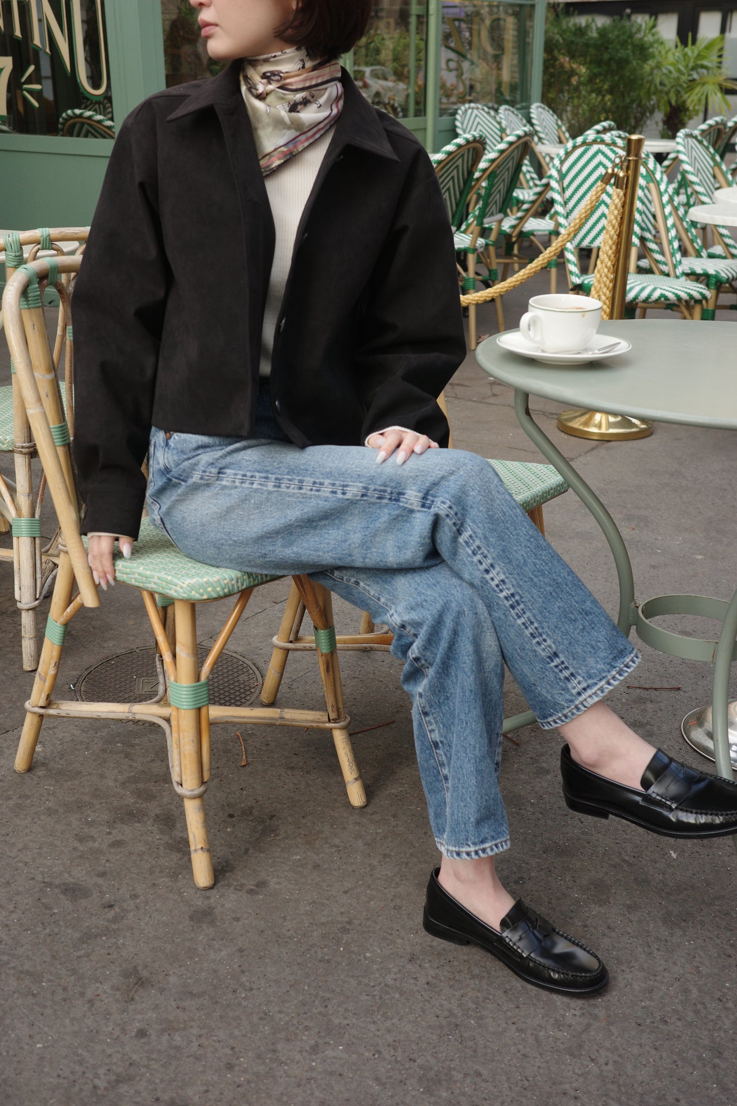 Veste courte en Alcantara Noir de Lune Artemis