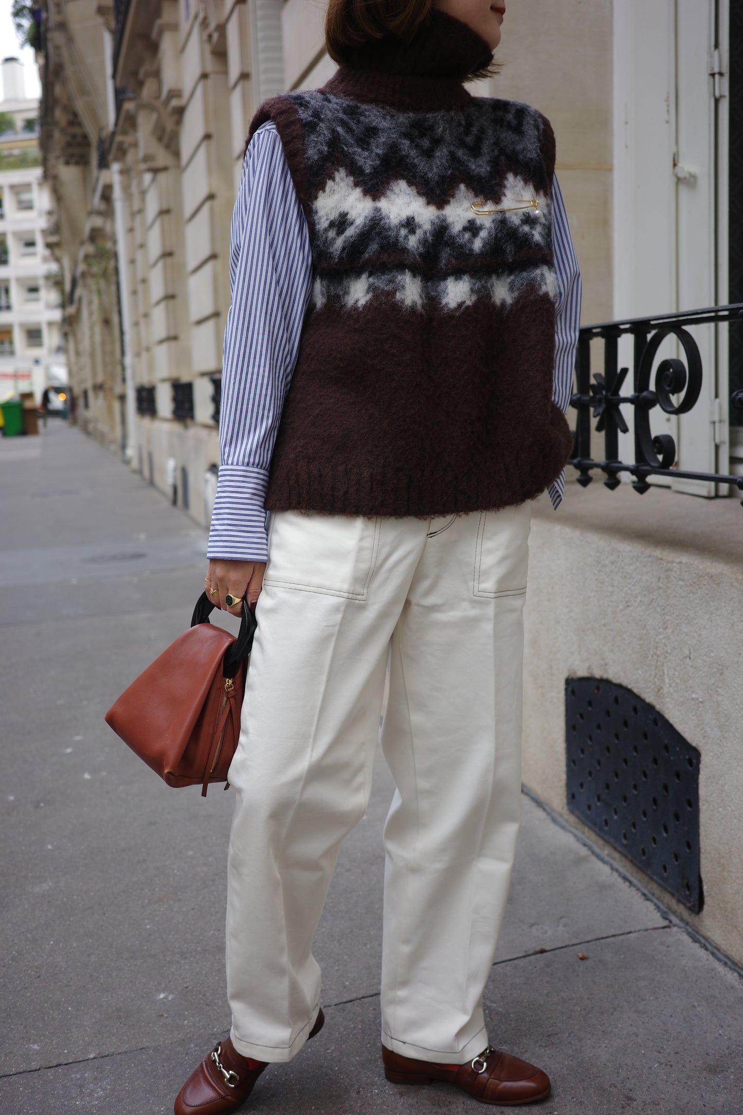 Gilet en tricot jacquard à fils tirés  "Ériu"