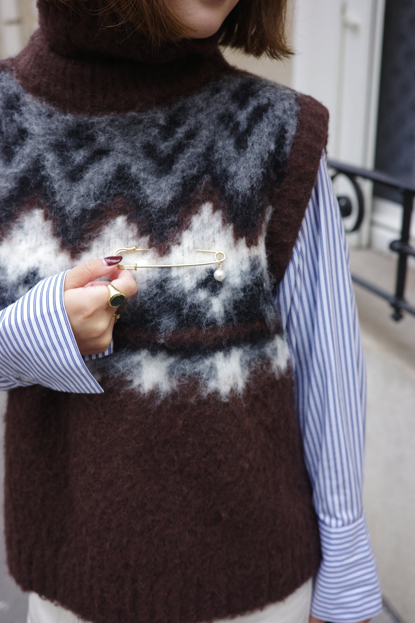 Gilet en tricot jacquard à fils tirés  "Ériu"