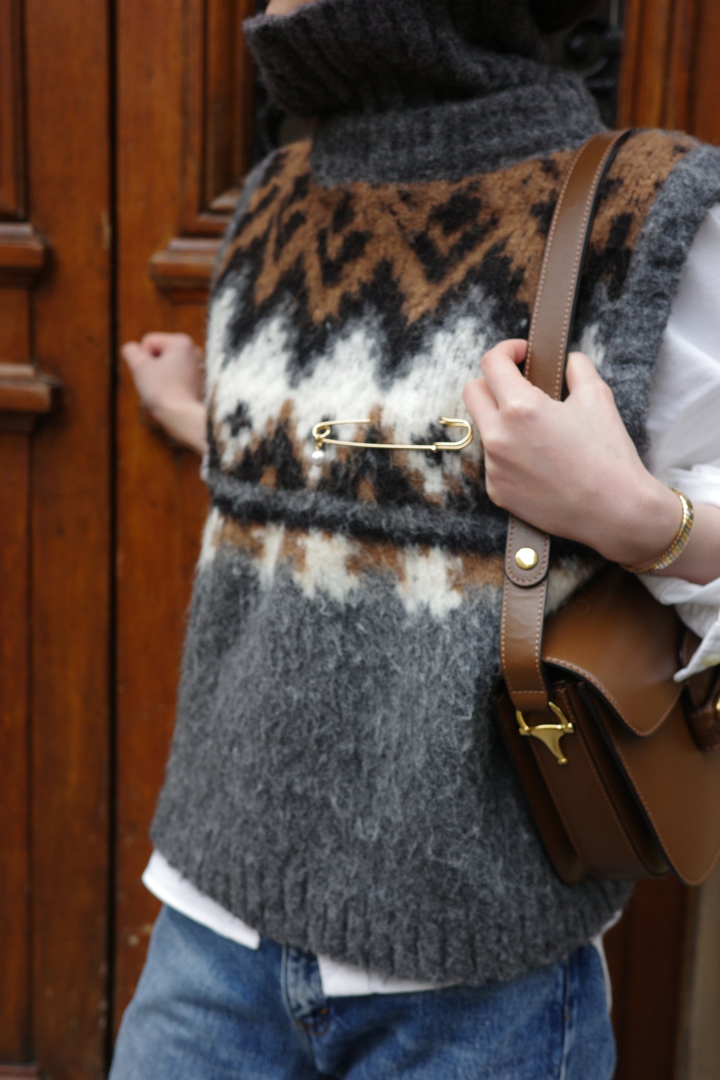 Gilet en tricot jacquard à fils tirés  "Ériu"