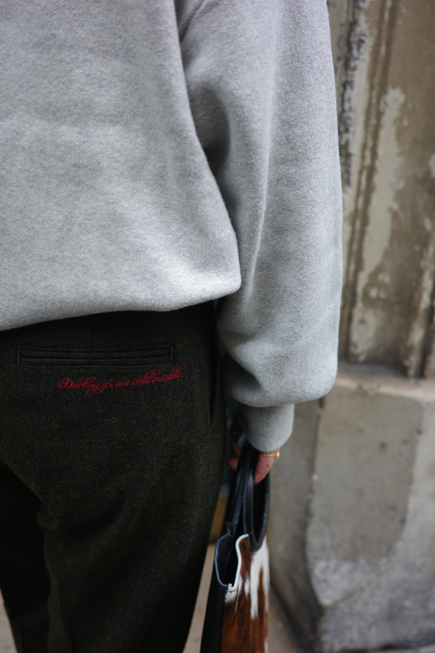 Pantalon fuselé en tweed MOON "Bonnie" カーキ