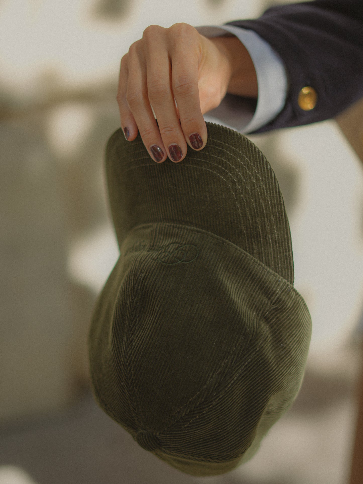 CASQUETTE EN VELOURS Côtelé Bon App 'Khaki