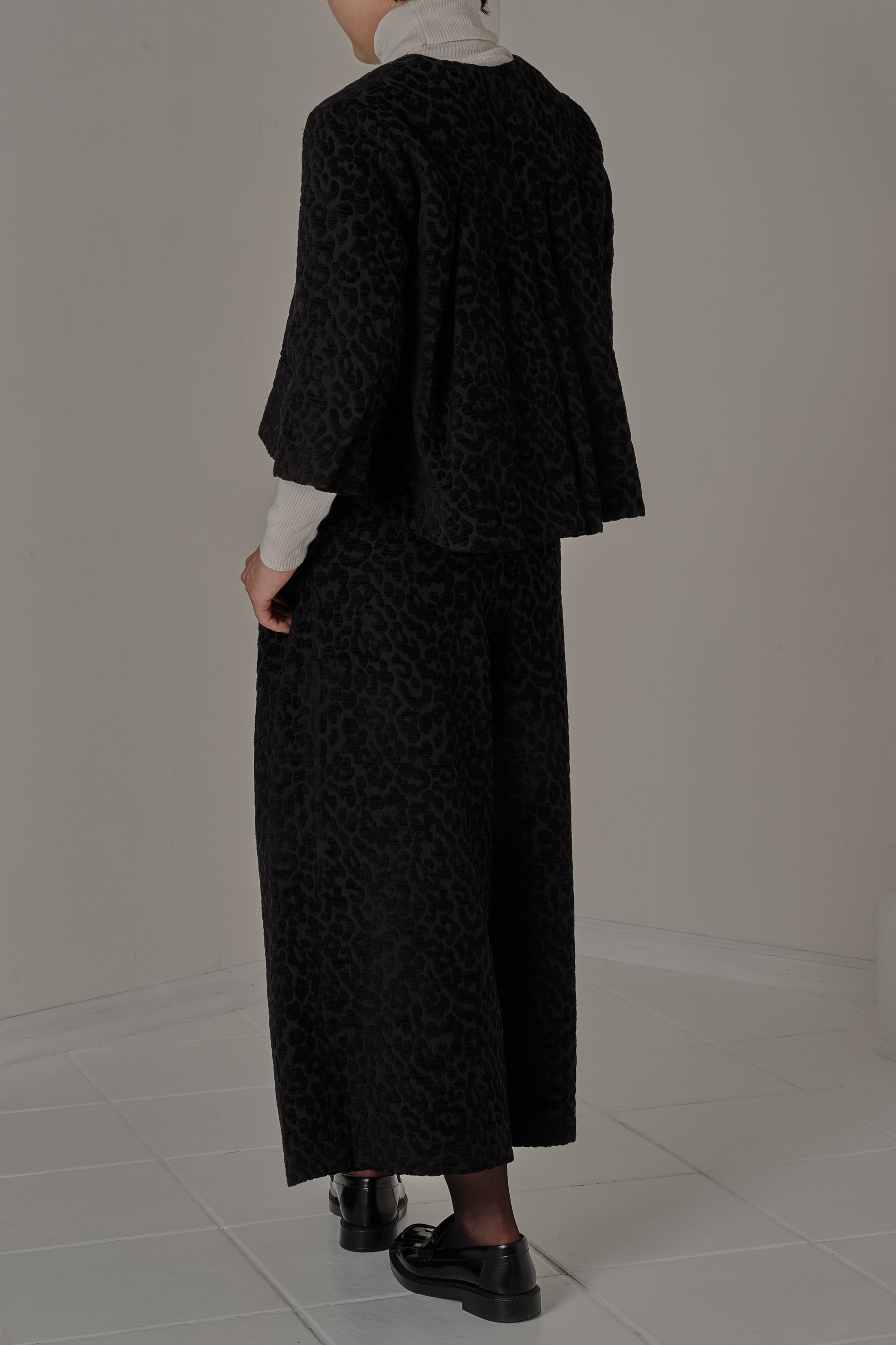 Veste Amari ジャケット – aLORS online store