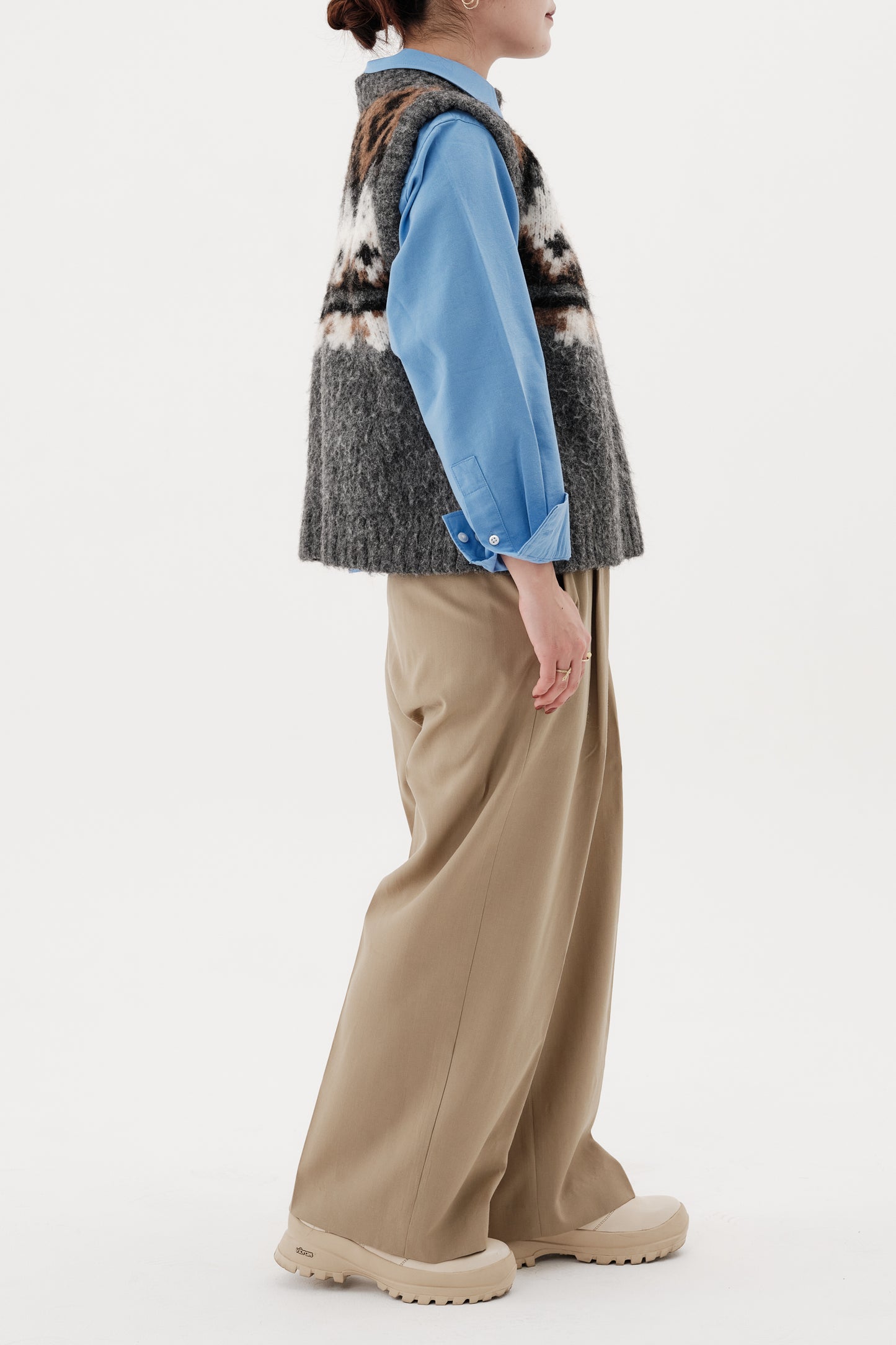 Gilet en tricot jacquard à fils tirés  "Ériu"