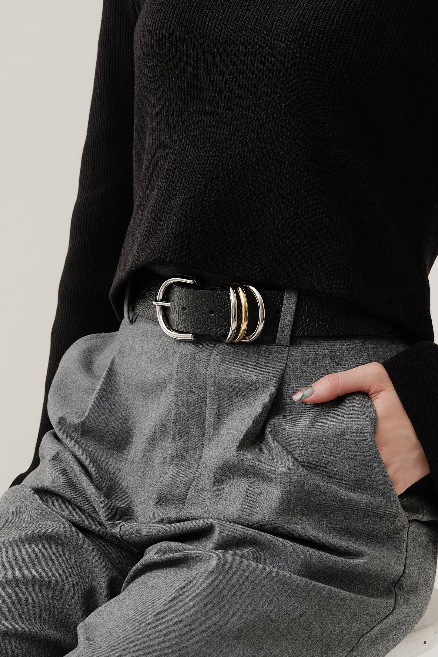 Cintura "Anello di enigma" Cappuccino (Taupe)