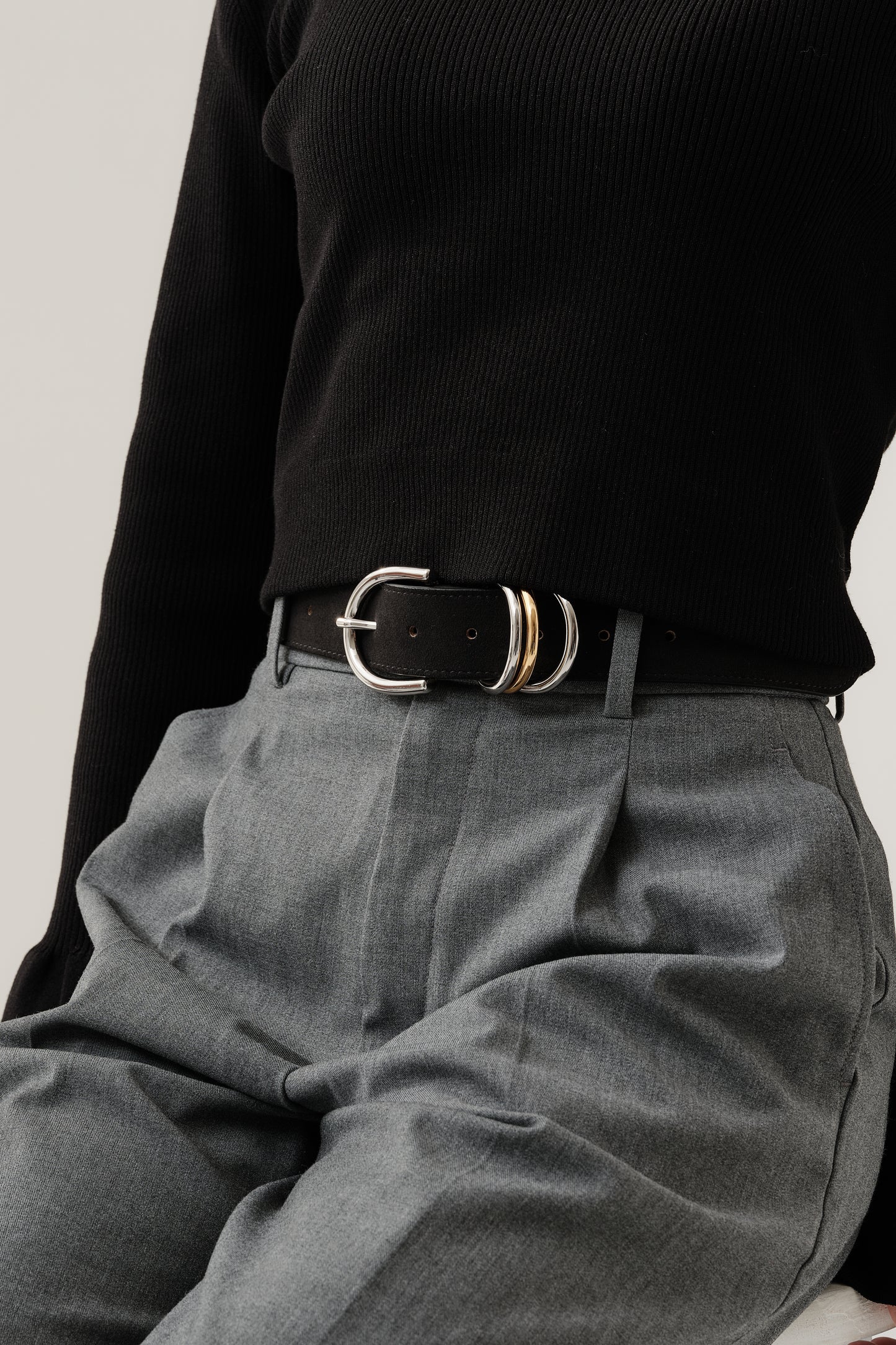 Cintura "Anello di enigma" Alcantara notte（ブラック）